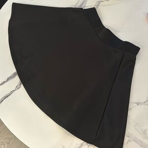 💥4 for $25💥 H&M mini skater Skirt